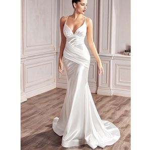 Floor Length Fitted Stretch off white Satin…